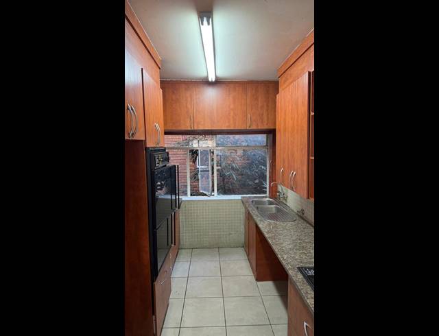 2 BEDROOM APARTMENT TO LET IN CYRILDENE